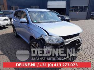 Mitsubishi Outlander Sitz links O696446 Spenderfahrzeug