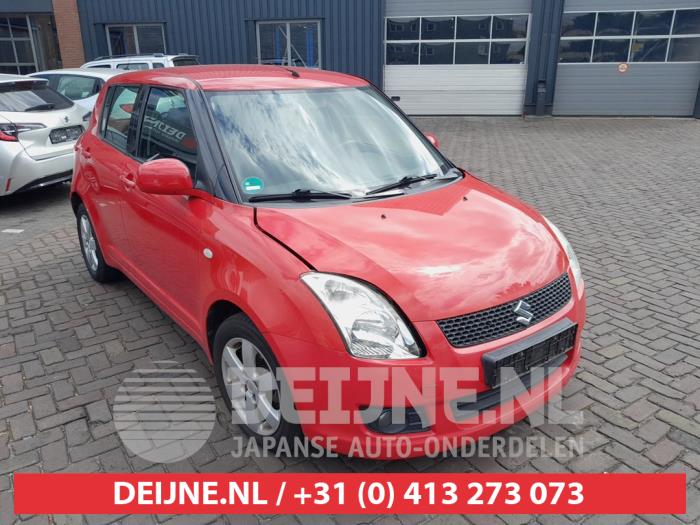 Suzuki Swift Kilometerteller KM O702004 Donorvoertuig