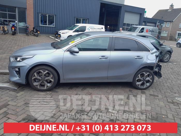 Kia Ceed 1.0i T-GDi 12V Sloopvoertuig (2018, Grijs)