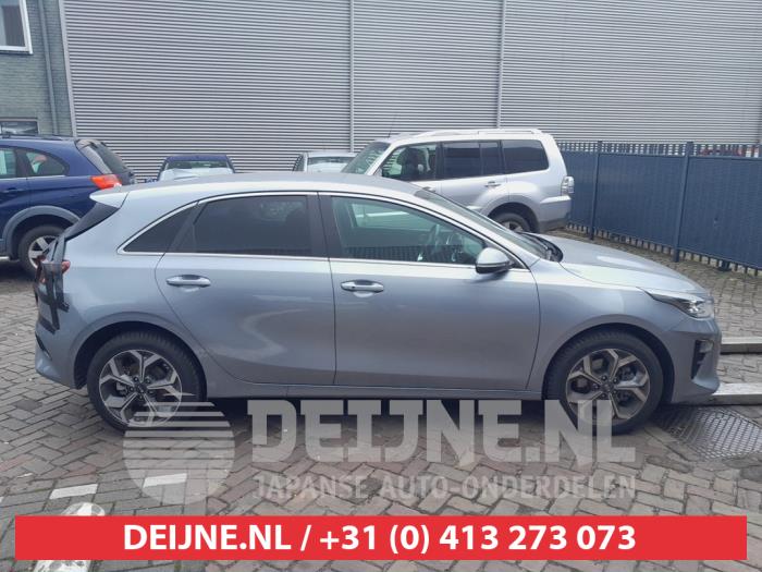 Kia Ceed 1.0i T-GDi 12V Sloopvoertuig (2018, Grijs)