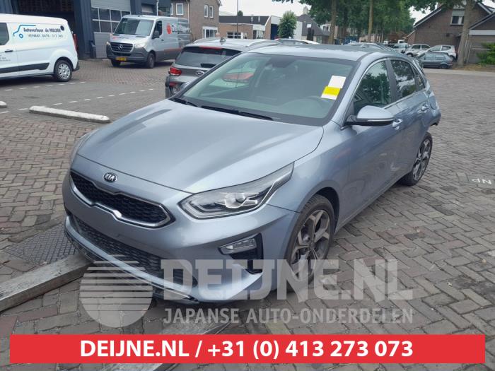 Kia Ceed 1.0i T-GDi 12V Sloopvoertuig (2018, Grijs)