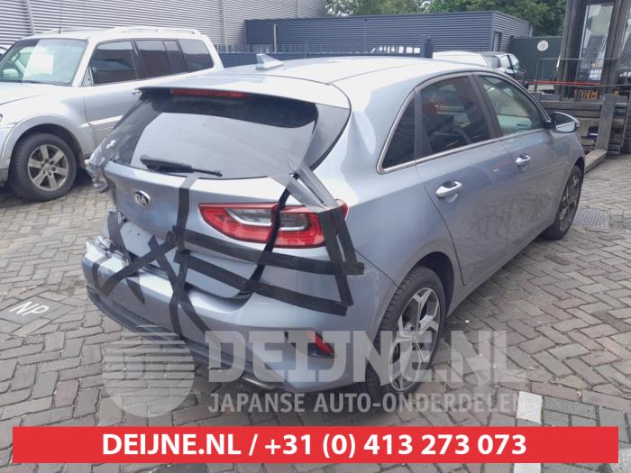 Kia Ceed 1.0i T-GDi 12V Sloopvoertuig (2018, Grijs)