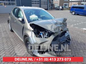 Toyota Yaris Zijskirt links O703370 Donorvoertuig