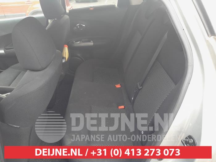 Nissan Juke 10- Sloopvoertuig (2017, Grijs)