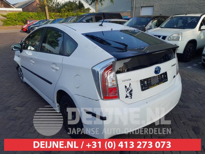 Toyota Prius 1.8 16V Sloopvoertuig (2013, Wit)
