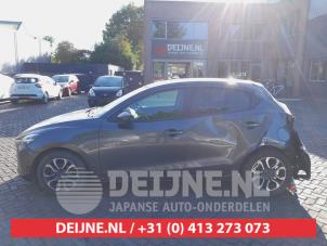 Mazda 2 15-