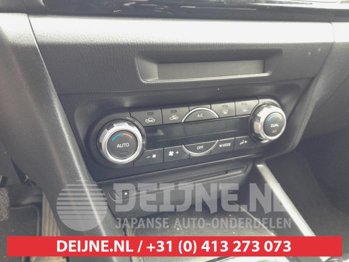 Mazda 3 2.0 SkyActiv-G 16V Sloopvoertuig (2014, Bruin)