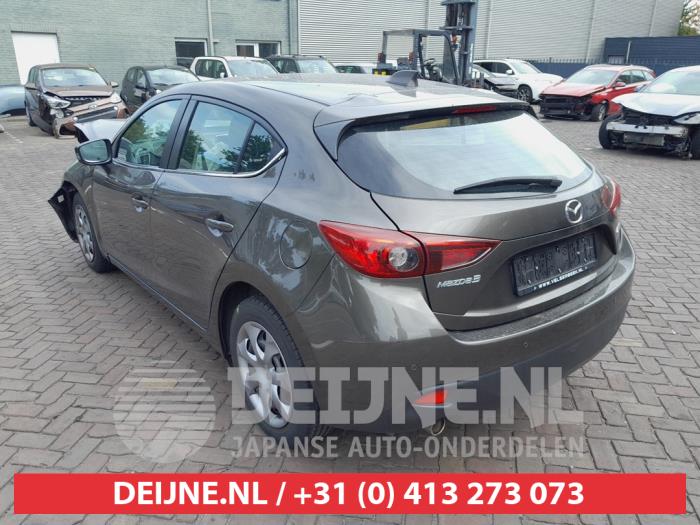 Mazda 3 2.0 SkyActiv-G 16V Sloopvoertuig (2014, Bruin)