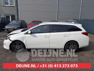 Toyota Auris 13-