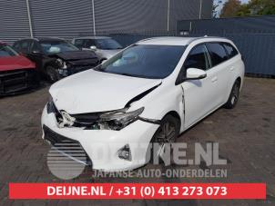 Toyota Auris 13-