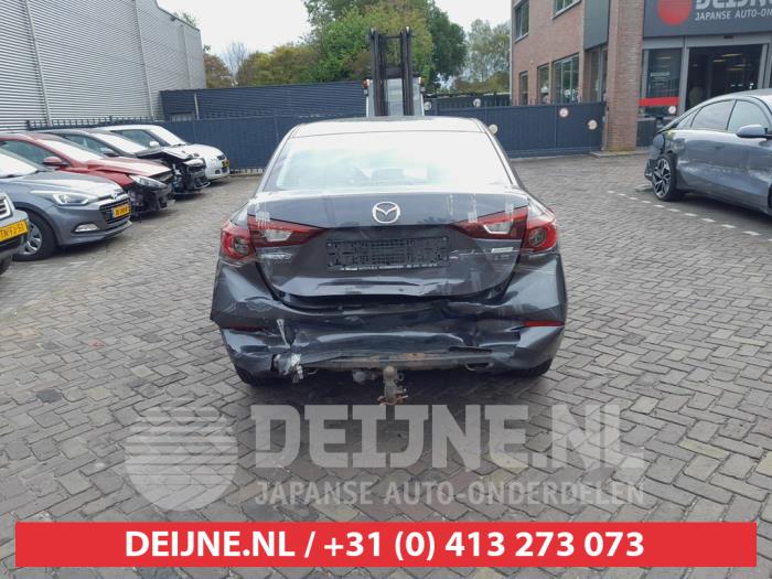 Mazda 3 2.2 SkyActiv-D 150 16V Sloopvoertuig (2015, Grijs)