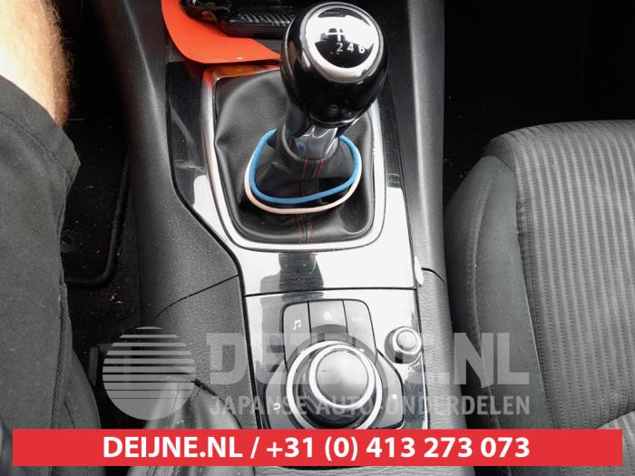 Mazda 3 2.2 SkyActiv-D 150 16V Sloopvoertuig (2015, Grijs)