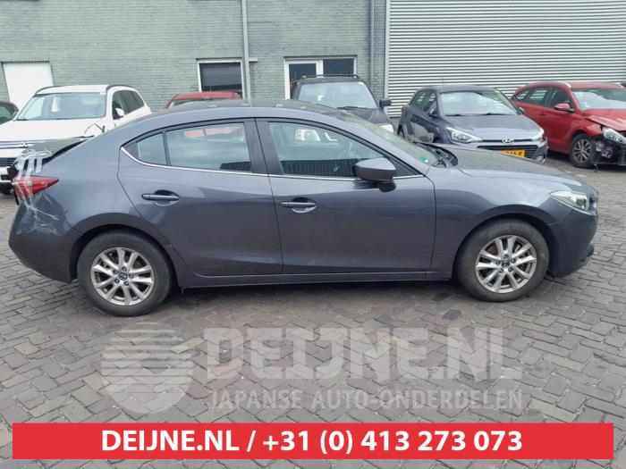 Mazda 3 2.2 SkyActiv-D 150 16V Sloopvoertuig (2015, Grijs)
