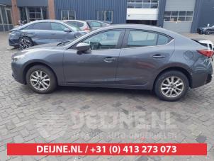 Mazda 3 13-
