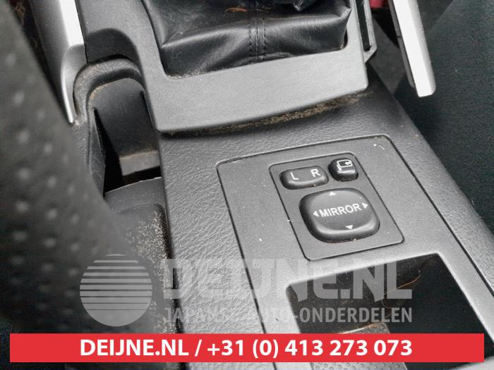 Toyota RAV4 2.0 16V VVT-i 4x4 Sloopvoertuig (2006, Donker, Grijs)