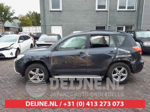Toyota Rav-4 06-