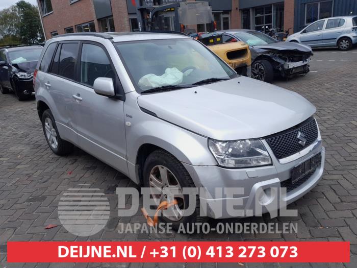 Suzuki Grand Vitara Xenon module O685377 Donor vehicle