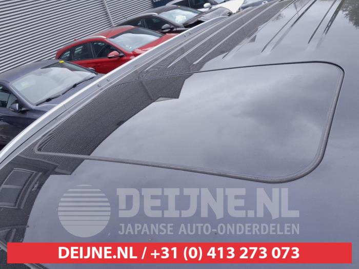 Mitsubishi Outlander 2.0 16V PHEV 4x4 Sloopvoertuig (2015, Zwart)