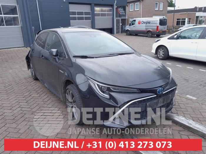 Toyota Corolla 1.8 16V Hybrid Sloopvoertuig (2021, Zwart)