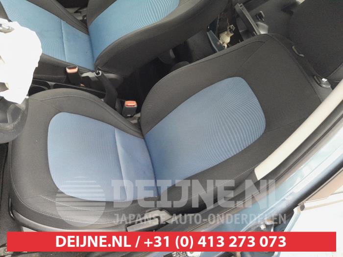 Hyundai i10 1.0 12V Sloopvoertuig (2017, Blauw)