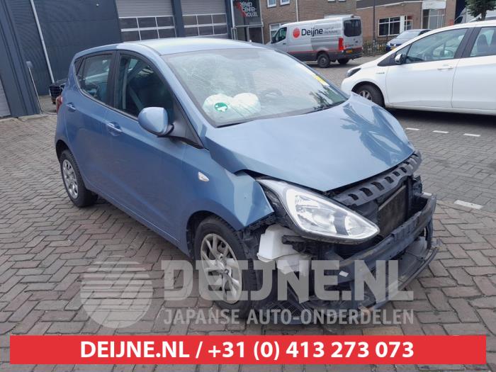 Hyundai i10 1.0 12V Sloopvoertuig (2017, Blauw)