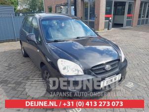 Kia Carens Rücklicht links O685123 Spenderfahrzeug