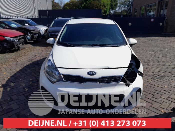 Kia Rio III 1.2 CVVT 16V Sloopvoertuig (2013, Wit)