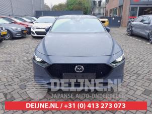 Mazda 3 18-