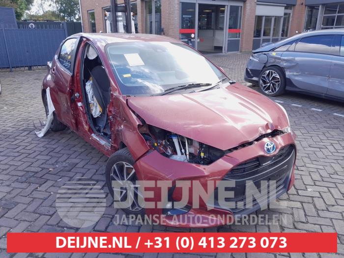 Toyota Yaris Motorkap Scharnier O725567 Donorvoertuig