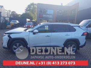 Toyota RAV-4 19-