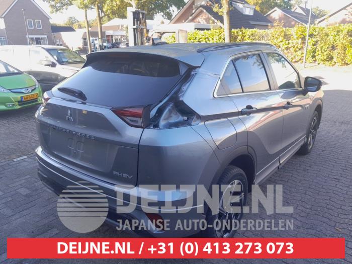 Mitsubishi Eclipse Cross 2.4 16V PHEV 4x4 Sloopvoertuig (2023, Grijs)