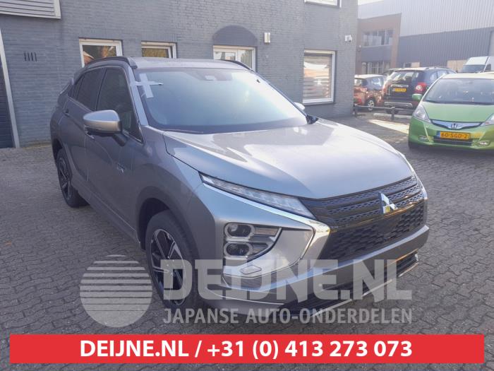 Mitsubishi Eclipse Cross 2.4 16V PHEV 4x4 Sloopvoertuig (2023, Grijs)