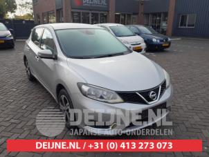 Nissan Pulsar Spoiler O714190 Donorvoertuig