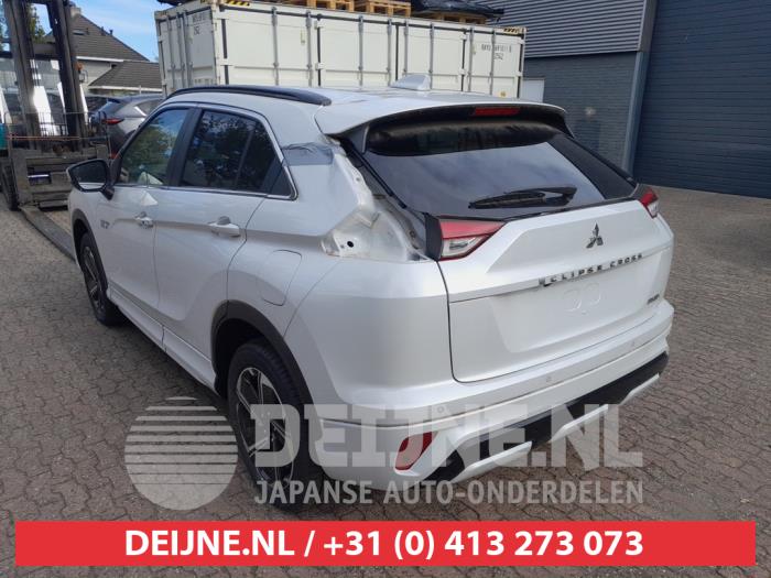 Mitsubishi Eclipse Cross 2.4 16V PHEV 4x4 Sloopvoertuig (2023, Wit)