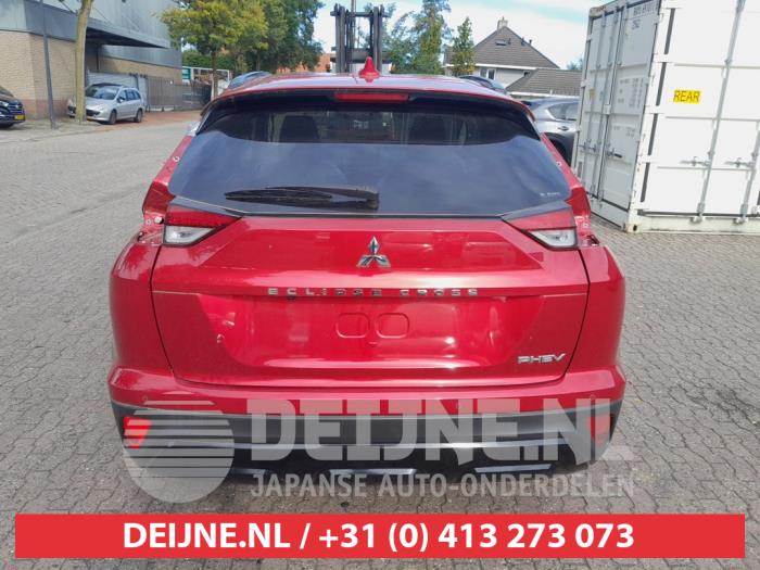 Mitsubishi Eclipse Cross 2.4 16V PHEV 4x4 Sloopvoertuig (2023, Rood)