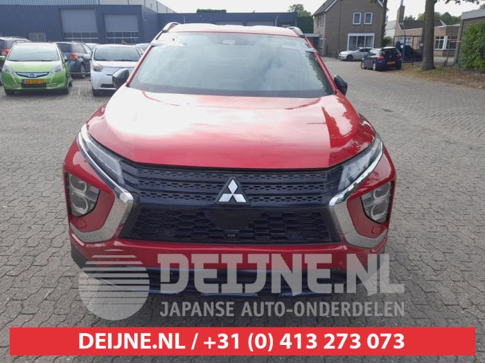 Mitsubishi Eclipse Cross 2.4 16V PHEV 4x4 Sloopvoertuig (2023, Rood)