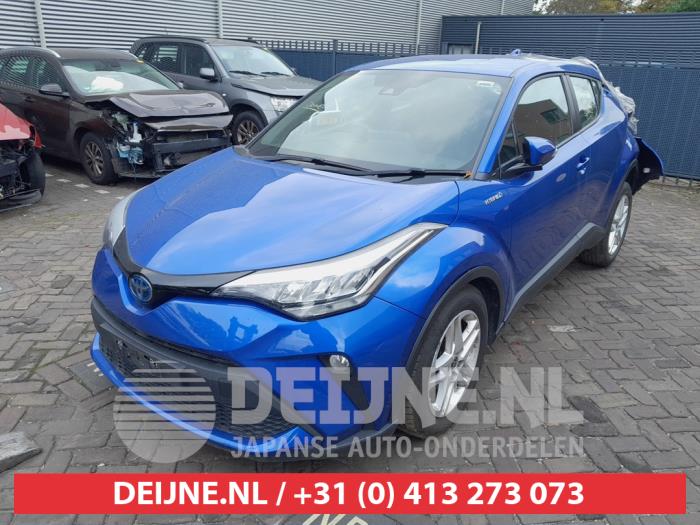 Toyota C-HR 1.8 16V Hybrid Sloopvoertuig (2021, Blauw)