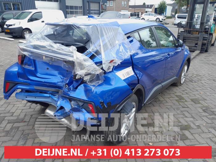Toyota C-HR 1.8 16V Hybrid Sloopvoertuig (2021, Blauw)