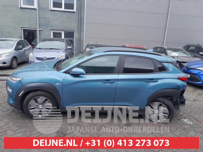Hyundai Kona 64 kWh Sloopvoertuig (2020, Blauw)