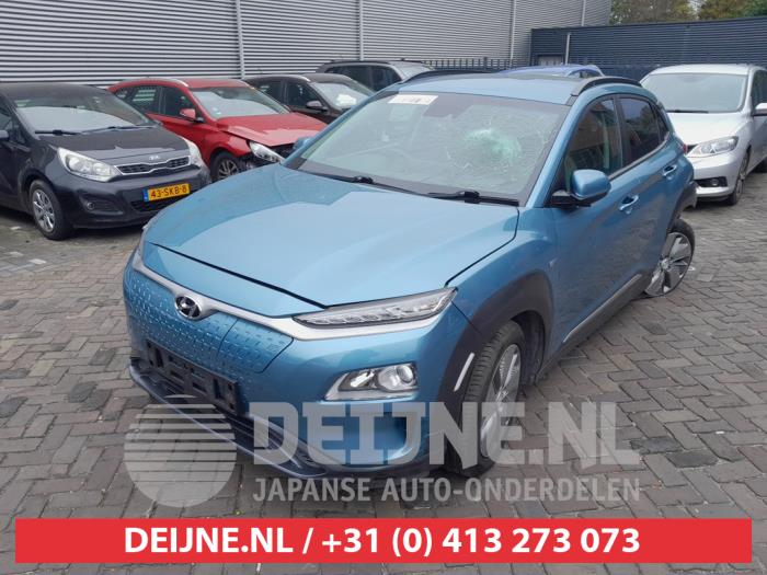 Hyundai Kona 64 kWh Sloopvoertuig (2020, Blauw)