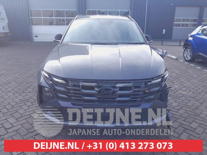 Hyundai Tucson 1.6 T-GDI PHEV Sloopvoertuig (2024, Grijs)