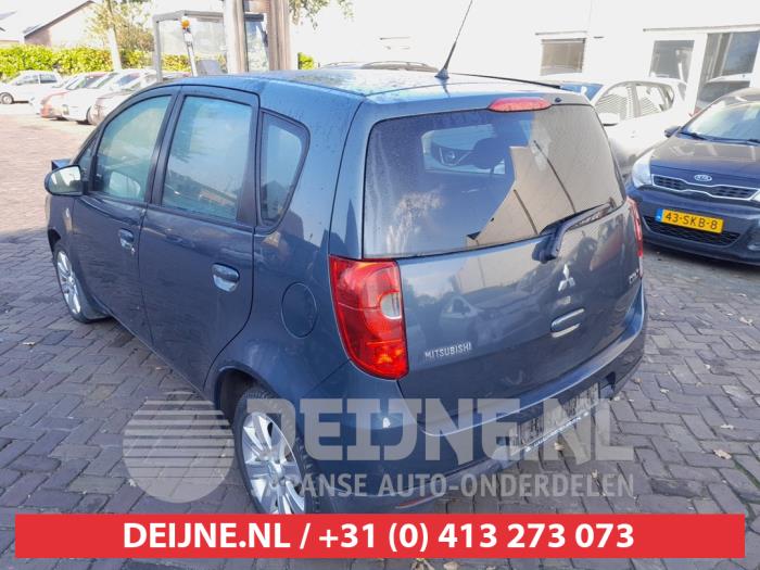 Mitsubishi Colt 1.3 16V Sloopvoertuig (2009, Grijs)