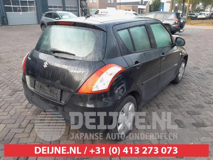 Suzuki Swift 1.2 16V Sloopvoertuig (2010, Zwart)