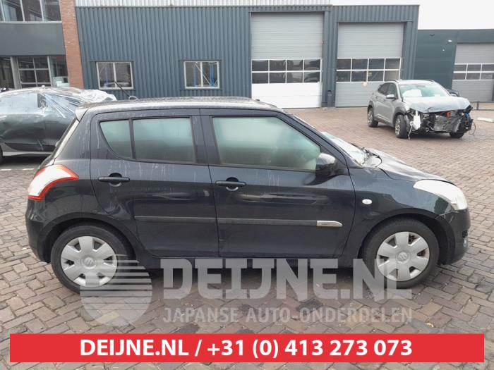 Suzuki Swift 1.2 16V Sloopvoertuig (2010, Zwart)