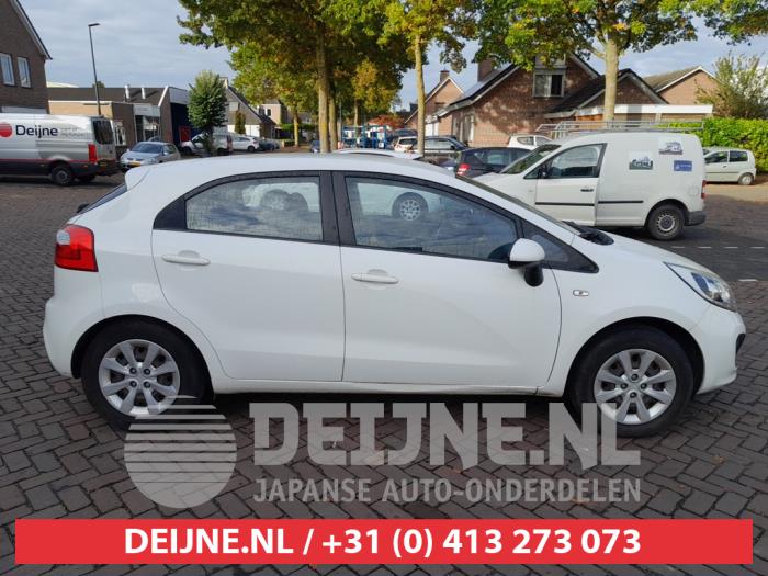 Kia Rio III 1.2 CVVT 16V Sloopvoertuig (2012, Wit)