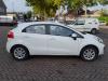 Kia Rio III 1.2 CVVT 16V Sloopvoertuig (2012, Wit)