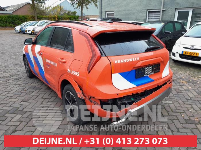 Kia Niro II 1.6 GDI Plug-in Hybrid Sloopvoertuig (2024, Rood)