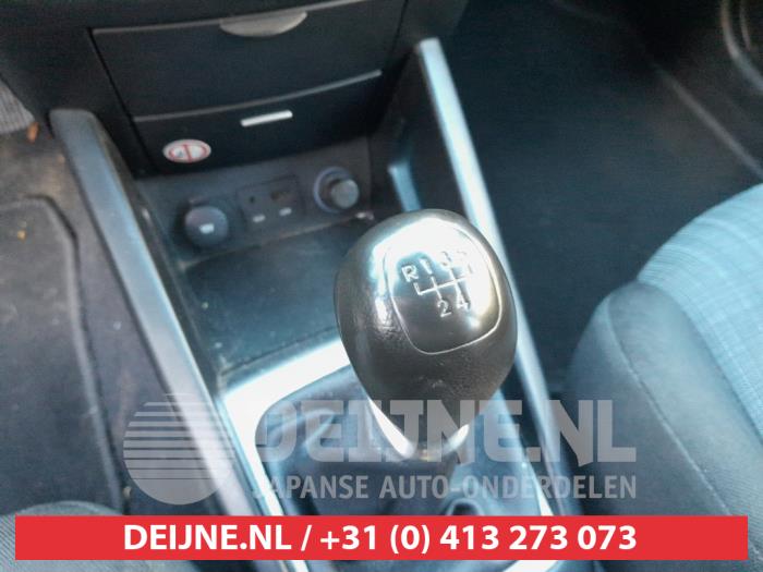Kia Cee'd Sporty Wagon 1.4 16V Sloopvoertuig (2010, Zwart)