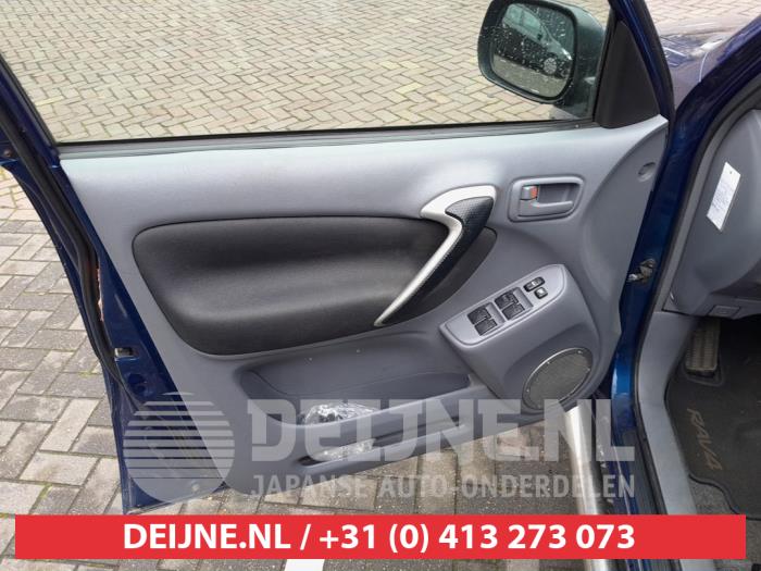 Toyota RAV4 2.0 16V VVT-i 4x4 Sloopvoertuig (2003, Blauw)