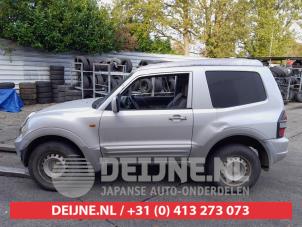 Mitsubishi Pajero 00-